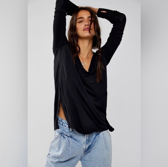 Free People We the Free Fresh and Clean Black Longsleeve size X-large - Picture 1 of 10